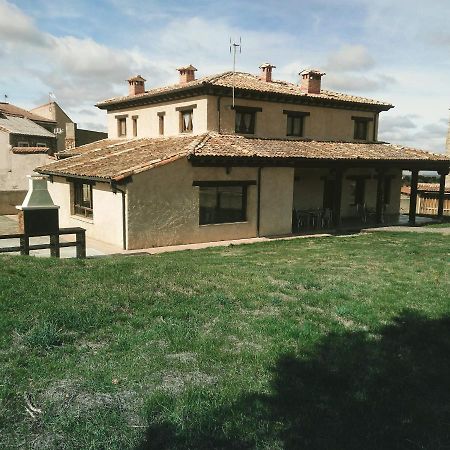 Villa El Mirador Del Hayedo à Riofrio de Riaza Extérieur photo