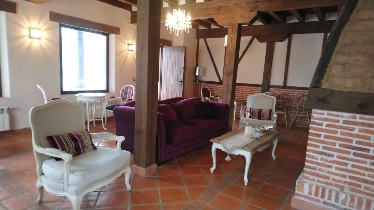 Villa El Mirador Del Hayedo à Riofrio de Riaza Extérieur photo