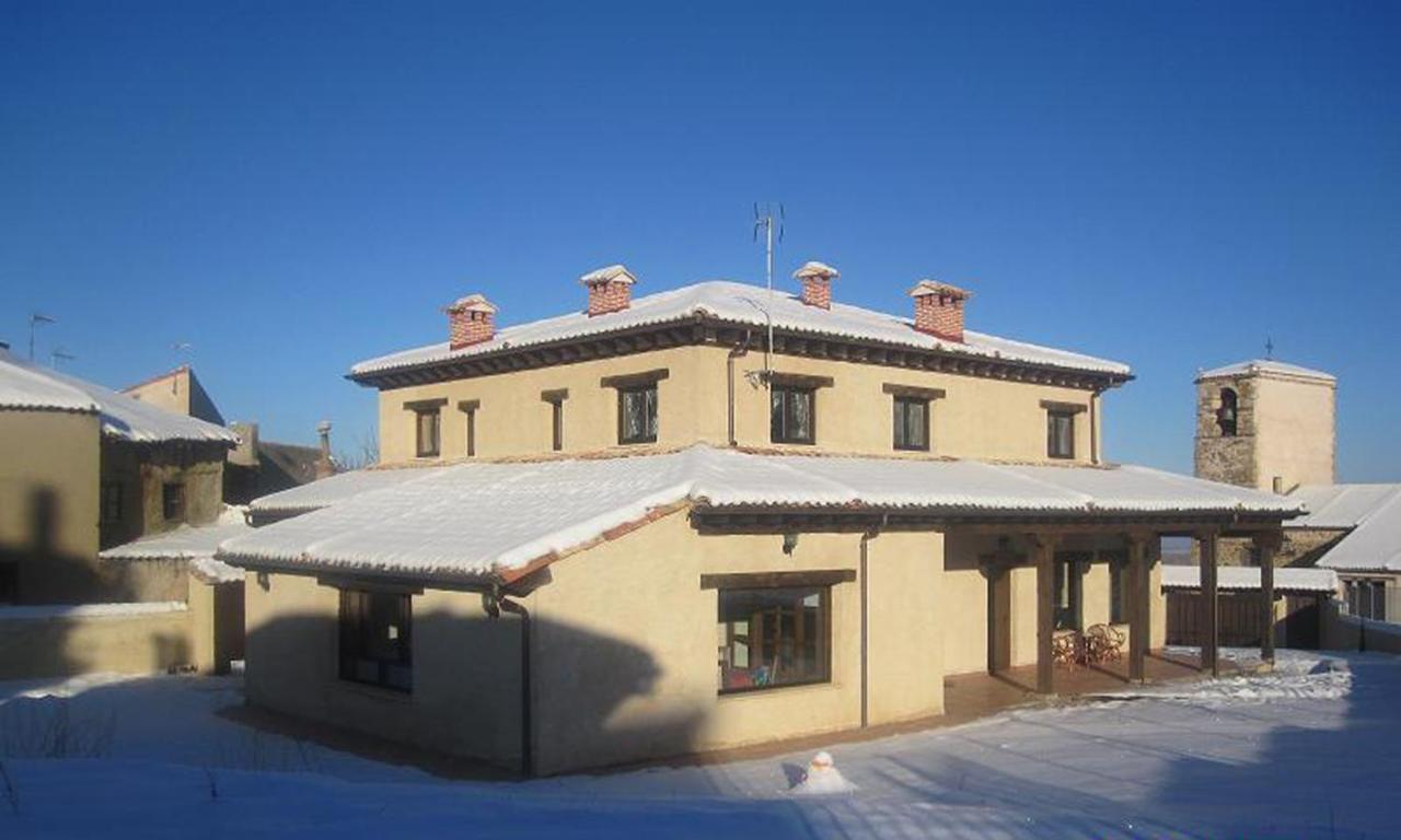 Villa El Mirador Del Hayedo à Riofrio de Riaza Extérieur photo