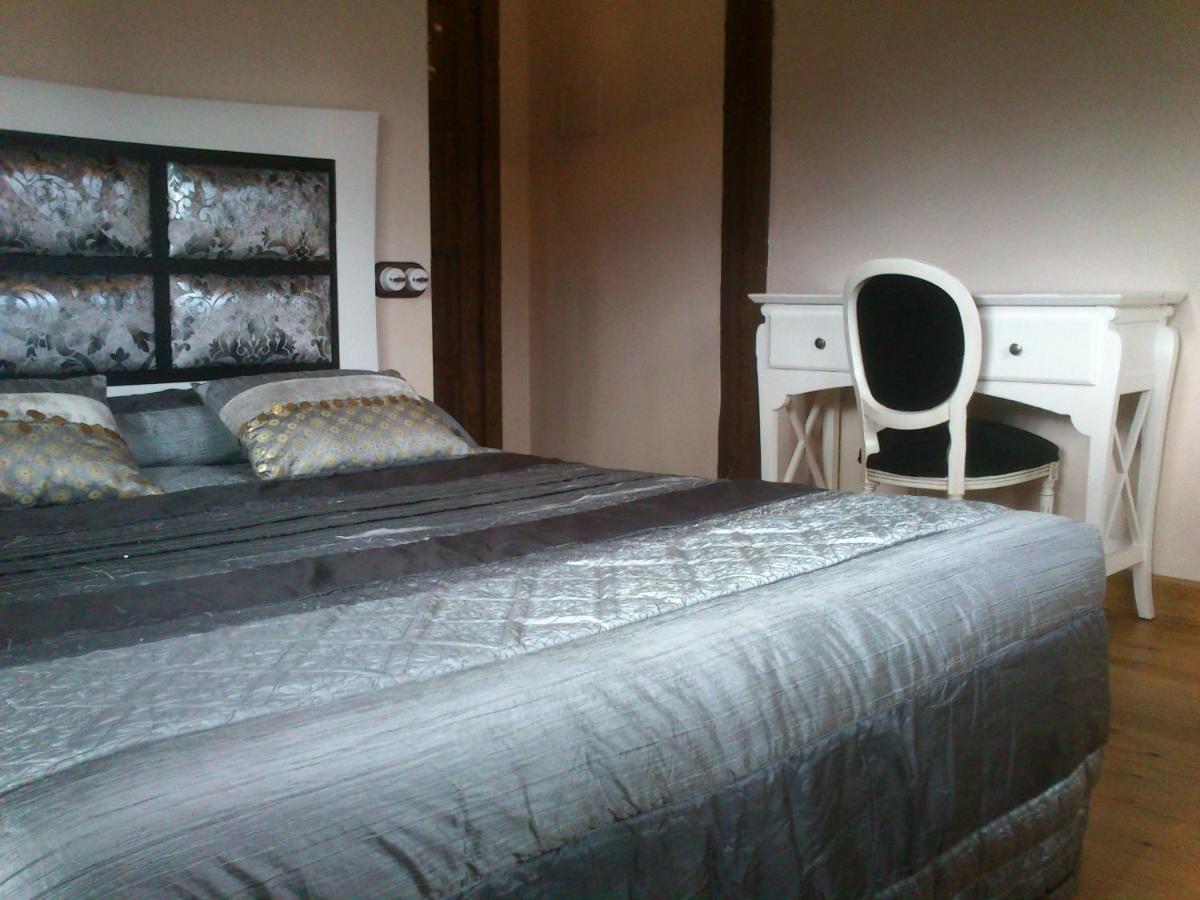 Villa El Mirador Del Hayedo à Riofrio de Riaza Extérieur photo